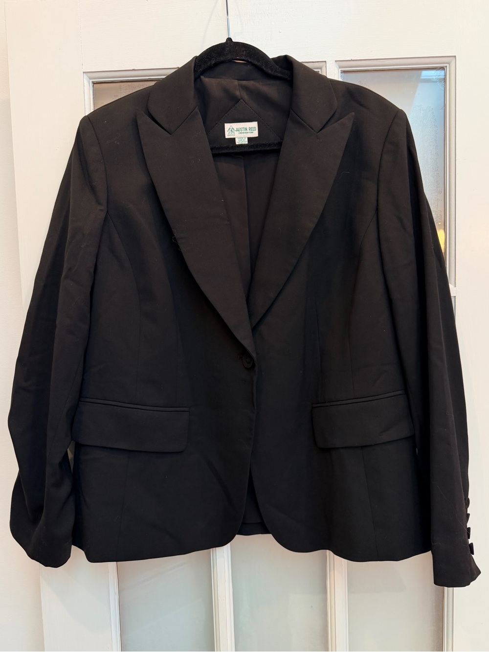 Vintage Austin Reed 90’s Wool Chic Career Black Blazer Jacket Plus Size 14W